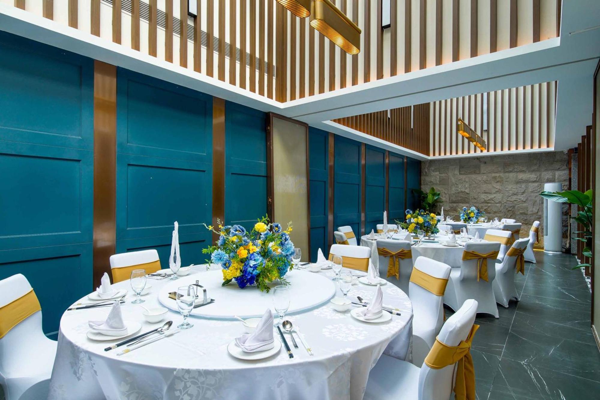 Imperial Traders Elong Hotel Guangzhou Bagian luar foto