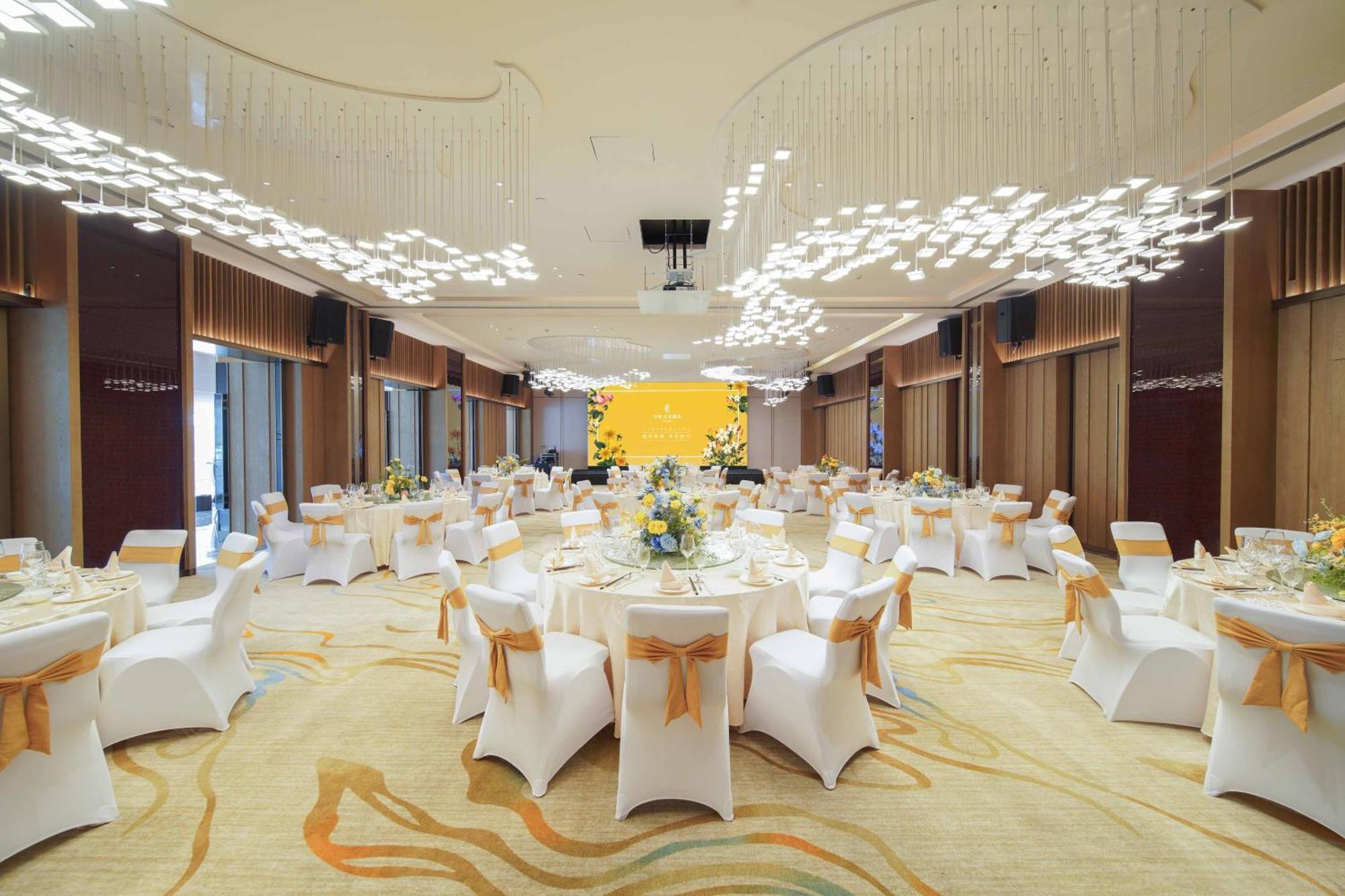 Imperial Traders Elong Hotel Guangzhou Bagian luar foto